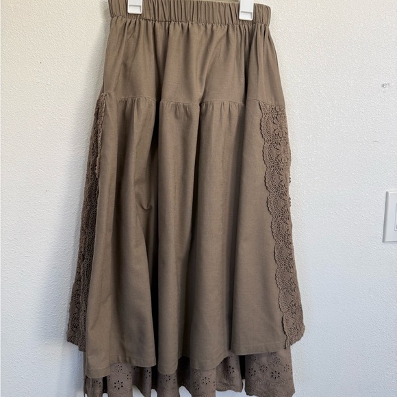 Boho Cottagecore Lace Panel Midi Skirt | Taupe Tiered Prairie Skirt - Picture 2 of 4